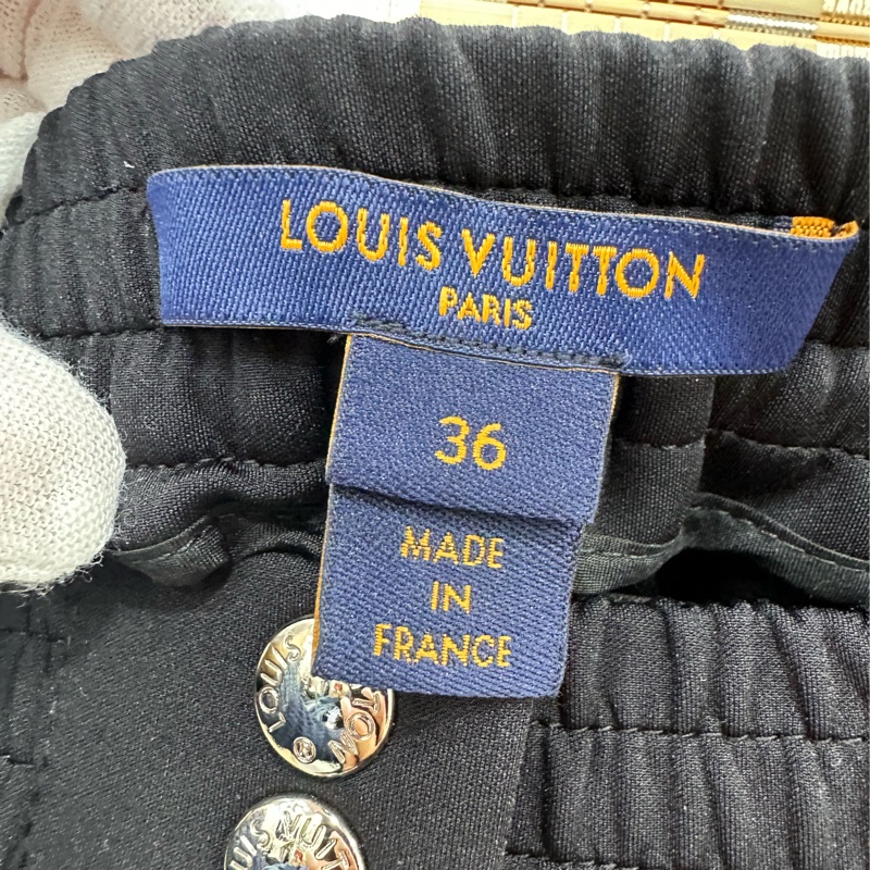 LV 運動寬褲，側邊logo設計 秋冬款 36碼-2
