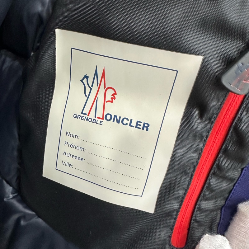 Moncler 滑雪系列 羽絨外套 4碼 近全新-4