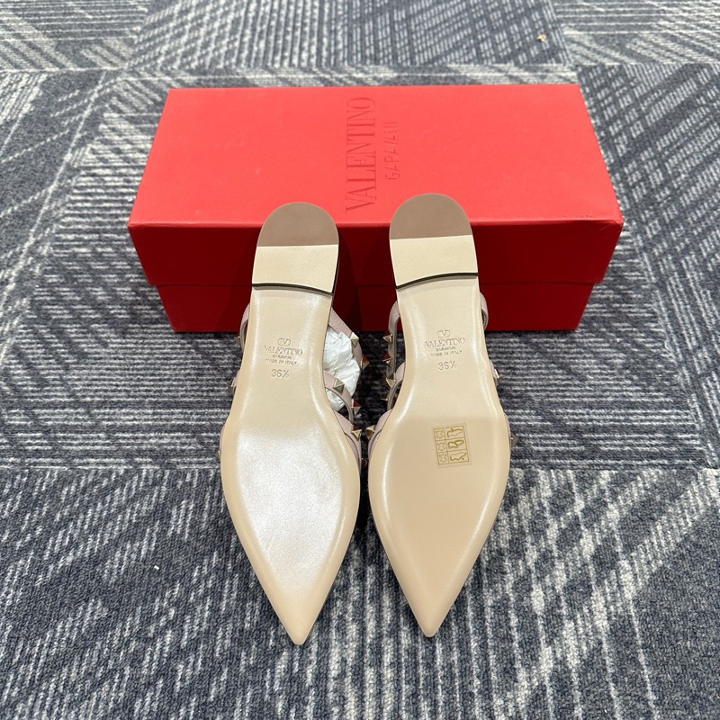 全新Valentino華倫天奴Rockstud漆皮穆勒平底鉚釘包頭拖鞋裸粉色 36.5碼-5