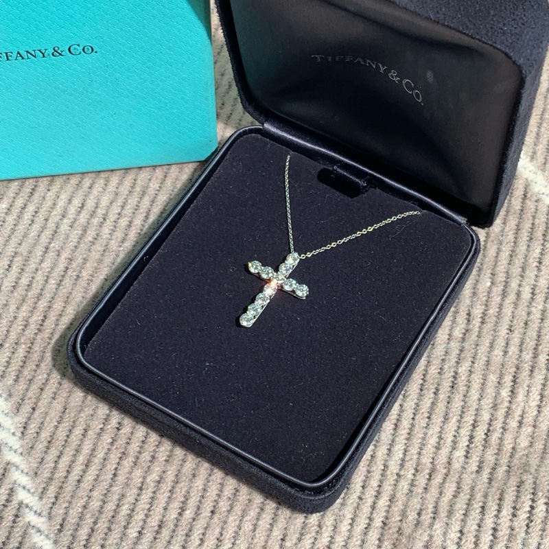 Tiffany十字架大號白金滿鑽項鍊-3