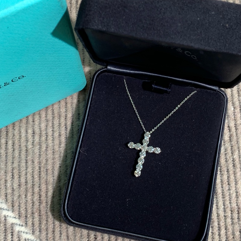 Tiffany十字架大號白金滿鑽項鍊-4