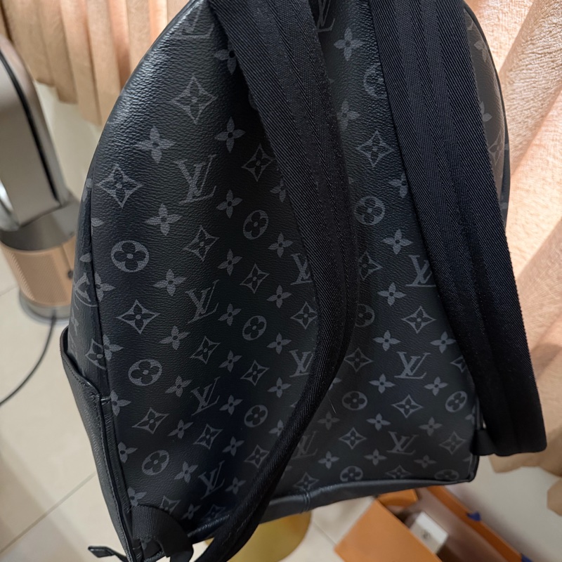 Louis Vuitton Discovery 後背包 黑色 M31033-6