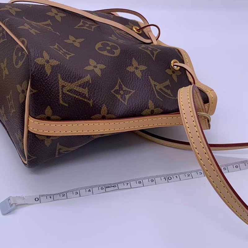 99新LV路易威登老花nano noe抽繩水桶包，2015購入-13