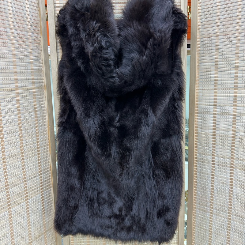 LV/ Louis Vuitton路易威登羊皮毛一體兩面穿皮草連帽馬甲 36碼-1