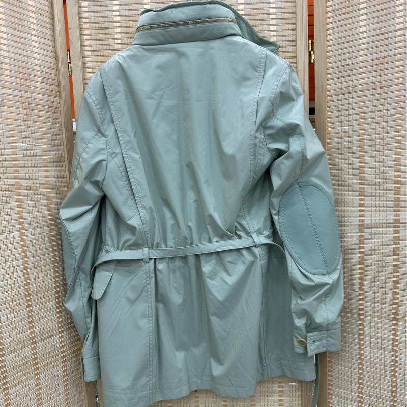 loro piana 連帽外套，非常舒適 38碼-1