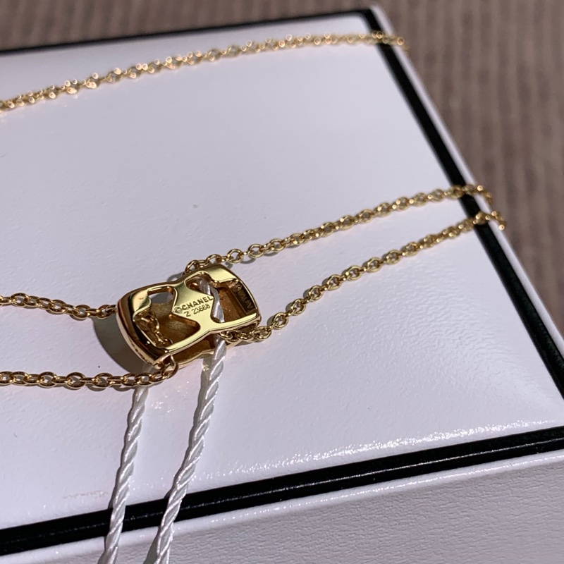 Chanel香奈兒Coco crush帶鑽項鍊米金-1