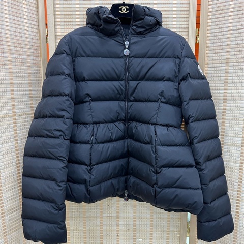 Moncler/盟可睞 Torcyn系列經典黑色羽絨外套 164
