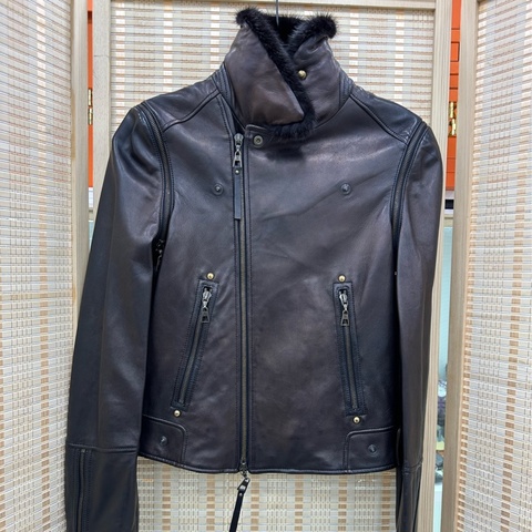 LV/ Louis Vuitton路易威登小羊皮機車夾克 34碼
