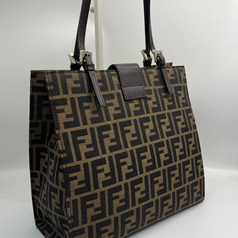 🏷Fendi老花托特包-7