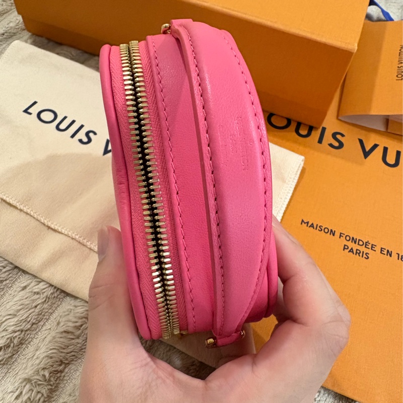 LV2023 情人節限定版-4