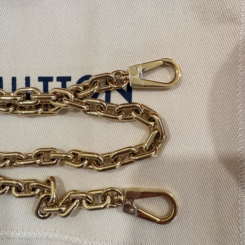 LV2023 情人節限定版-11