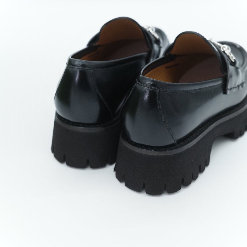 專櫃 38,000（全新♥️閒置品）Gucci 古馳 Horsebit 黑色牛皮 銀色馬銜扣 鋸齒厚底樂福鞋 EU35.5-6