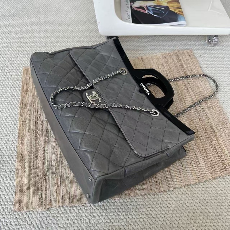 Chanel 壓克力衣架包 大象灰油臘牛皮 大號 ｜在台現貨秒發-1