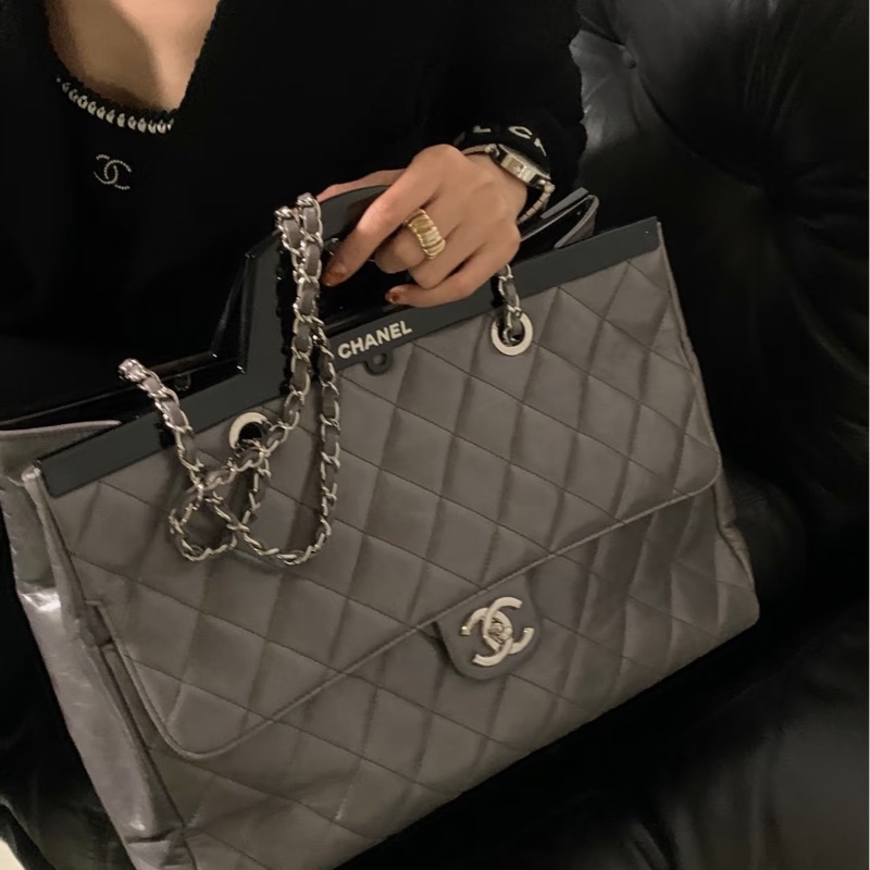 Chanel 壓克力衣架包 大象灰油臘牛皮 大號 ｜在台現貨秒發-3