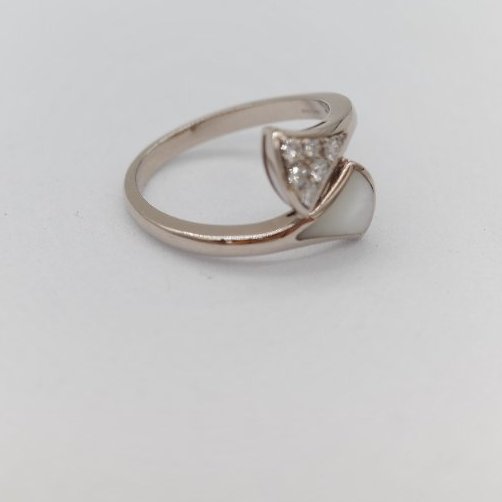 Bvlgari 寶格麗 Divas' Dream 白色珍珠母貝 鑲嵌鑽石 扇形戒指-4