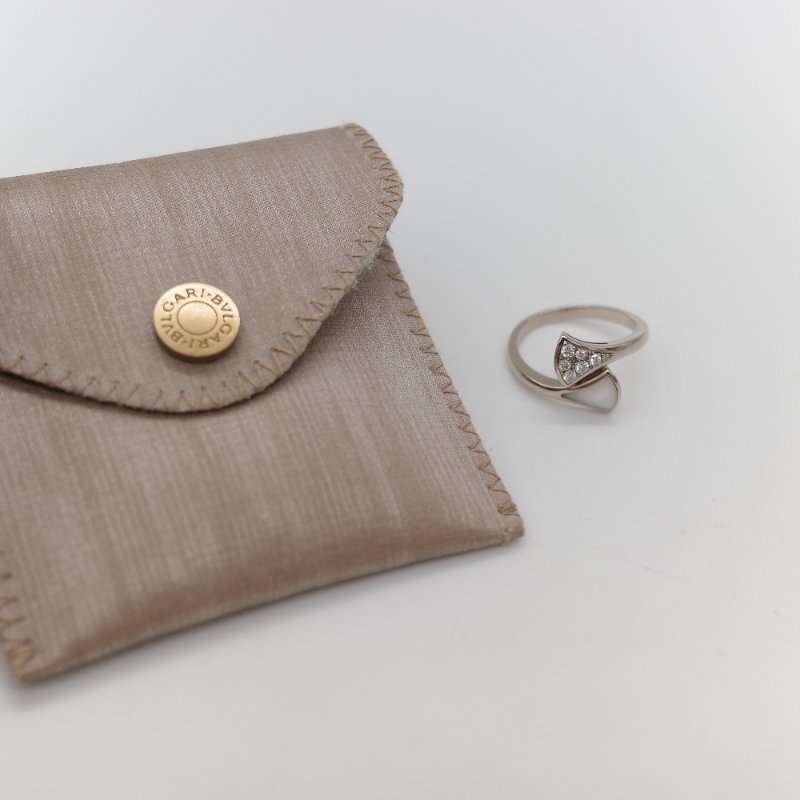 Bvlgari 寶格麗 Divas' Dream 白色珍珠母貝 鑲嵌鑽石 扇形戒指-6