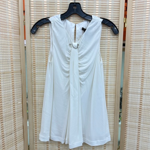 LV/Louis Vuitton 路易威登 白色無袖上衣34碼