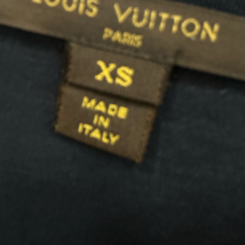 LV/Louis Vuitton 路易威登 鈕扣褶皺設計短袖T卹 XS碼-4