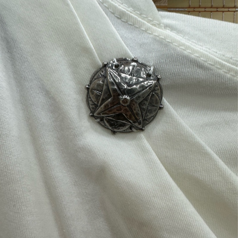 LV/Louis Vuitton 路易威登 鈕扣褶皺設計短袖T卹 XS碼-4