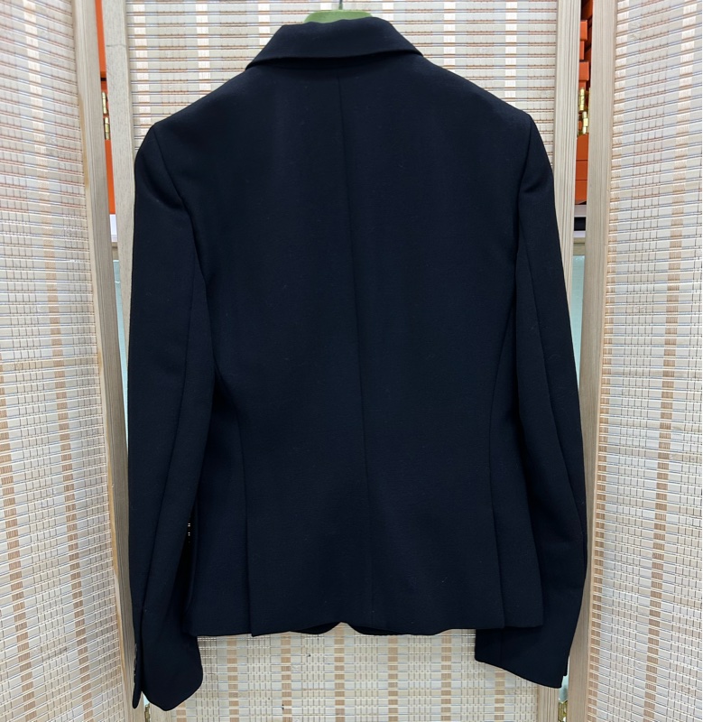 Lv 路易威登 Louis Vuitton 衣服，四口袋經典西服 34碼-1