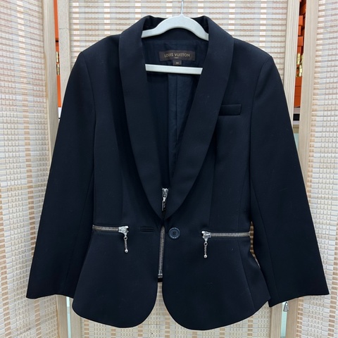 LV路易威登黑色西裝外套 34碼