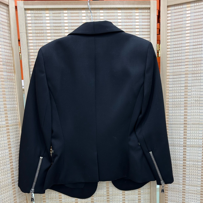 LV路易威登黑色西裝外套 34碼-1