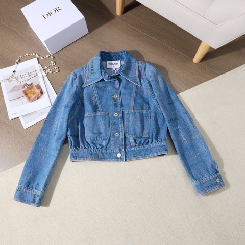 Chanel 2022年款滿Logo牛仔外套