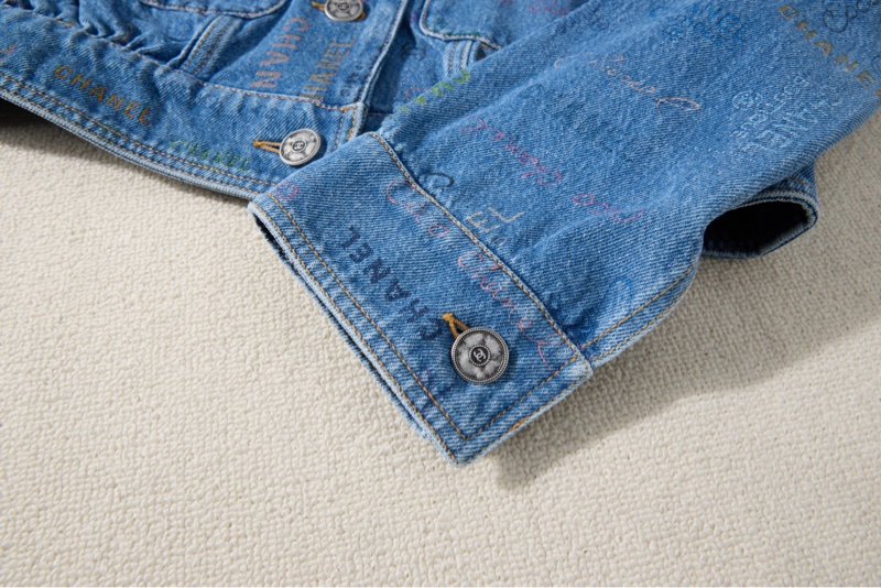 Chanel 2022年款滿Logo牛仔外套-6