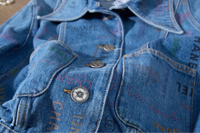 Chanel 2022年款滿Logo牛仔外套-7