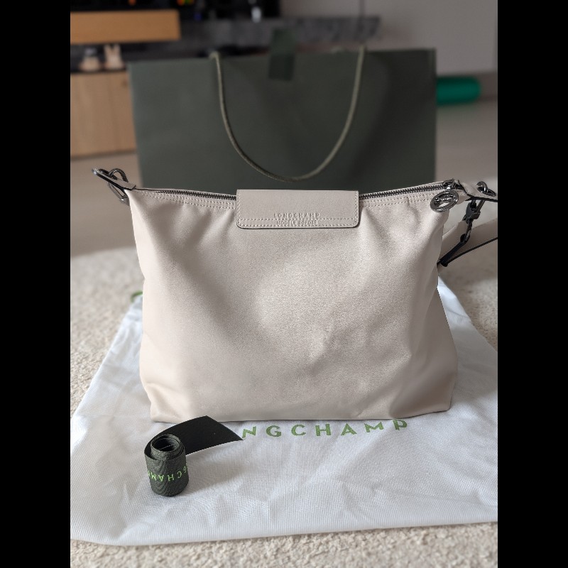 🌿 Longchamp 經典皮革肩背包hobo包（可調節背帶）-1