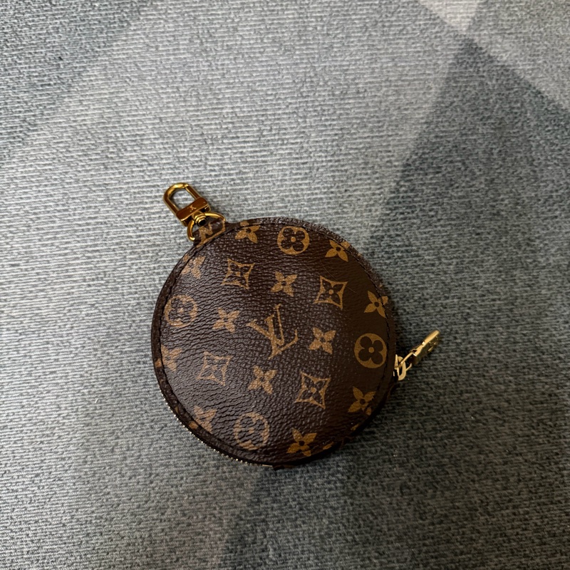 Lv飾品(五合一零錢包)-1