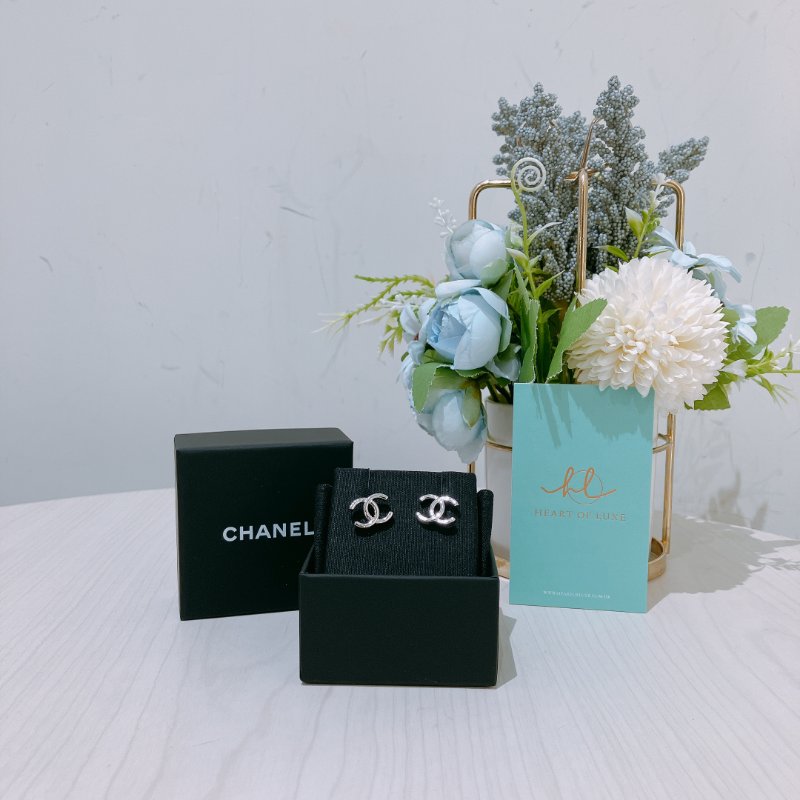 TK1988 香奈兒 經典 雙C 純銀 耳環 Chanel 26P CC Logo Silver Earrings-0