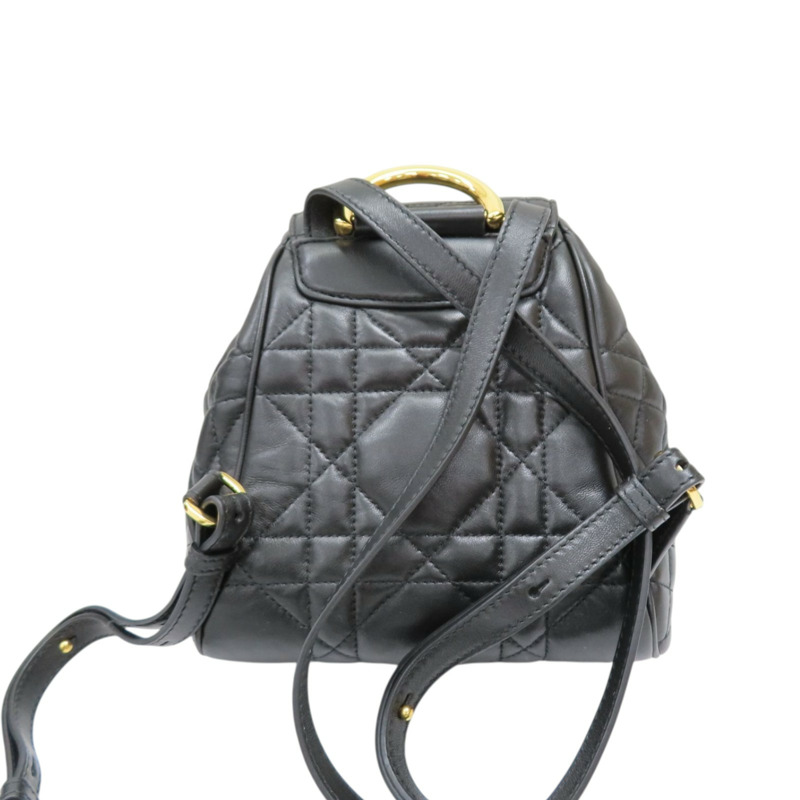 黑色 羊皮 Dior Caro 小型後背包【Dior 迪奧】 M6302UNOZ-1