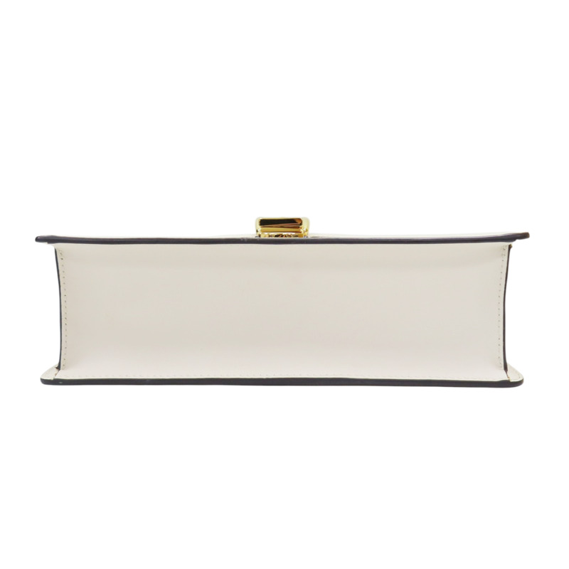 白色 牛皮 Sylvie 肩背包【GUCCI 古馳】 421882-3