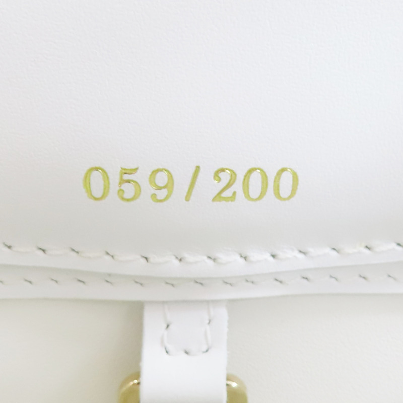 白/粉/藍色 牛皮 Capucines BB 肩背包【LOUIS VUITTON LV 路易威登】 M23845-6