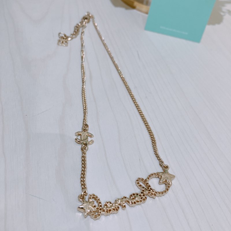 TK1997  香奈兒字母 金 水晶拼星星 頸鏈 Chanel Gold X Crystal Letters with Stars Necklace-5