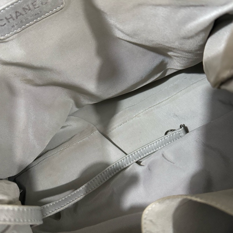 Chanel香奈兒 黑色牛仔抽繩 燒賣托特tote 13開有卡。-6