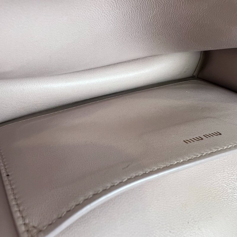 MIUMIU 粉花卉水鑽包-6