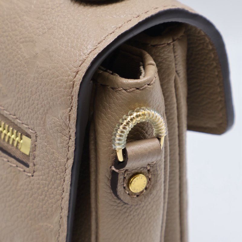 LOUIS VUITTON Pochette Metis郵差包 - 米-8