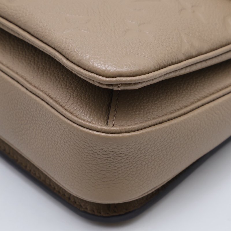 LOUIS VUITTON Pochette Metis郵差包 - 米-18