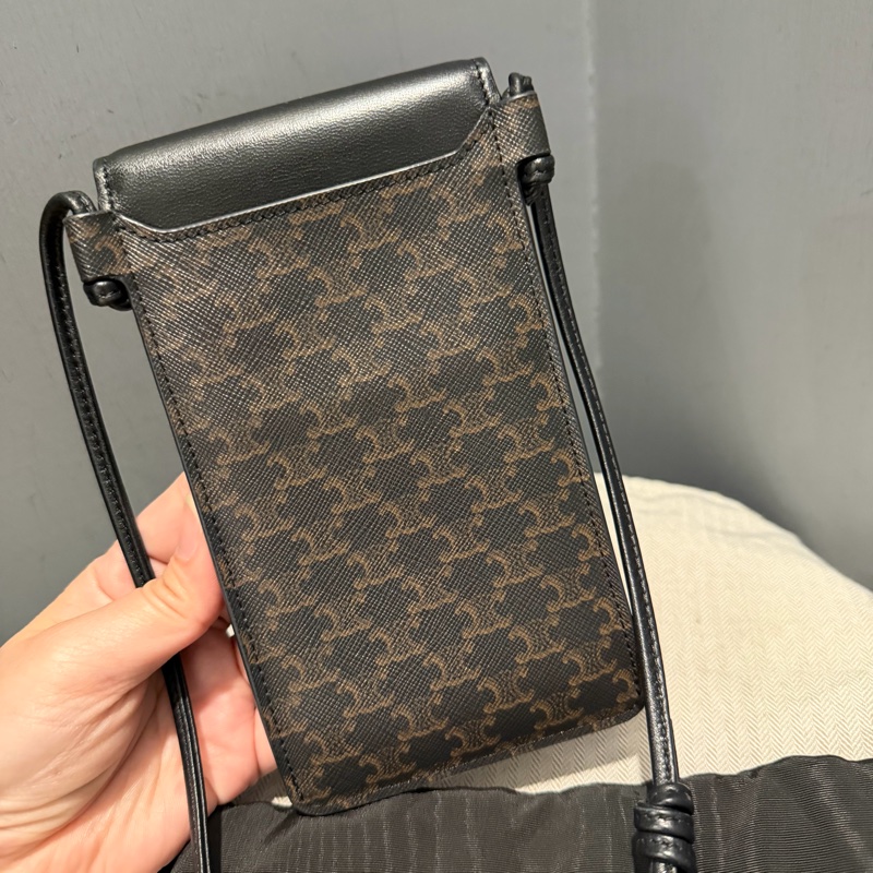 CELINE 老花 翻蓋 手機包 斜背包 黑-2
