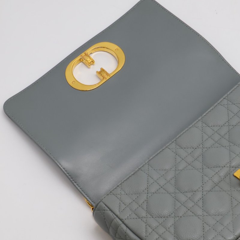 DIOR Caro藤格紋斜背包 - 中號灰金-10