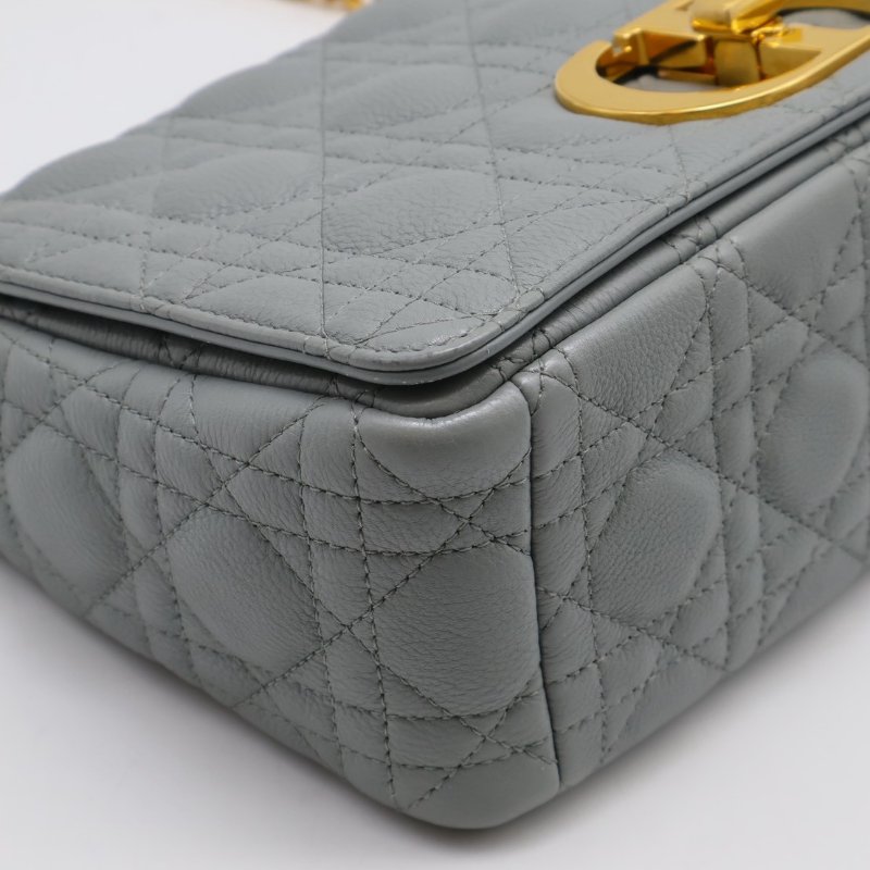 DIOR Caro藤格紋斜背包 - 中號灰金-17