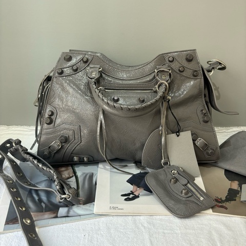 BALENCIAGA/巴黎世家 Neo Cagole City機車包