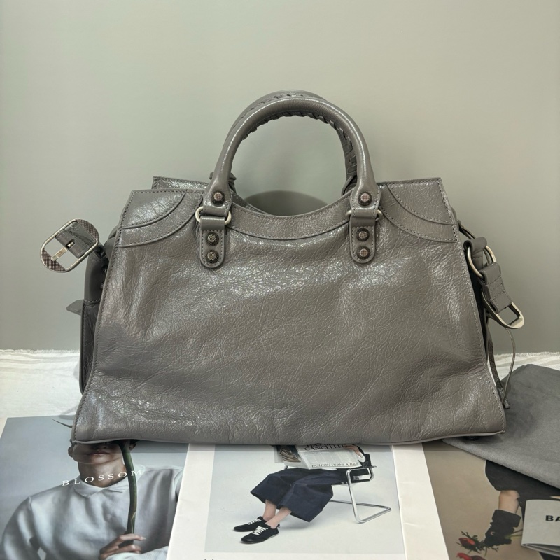 BALENCIAGA/巴黎世家 Neo Cagole City機車包-1