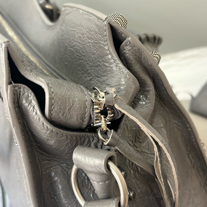 BALENCIAGA/巴黎世家 Neo Cagole City機車包-7