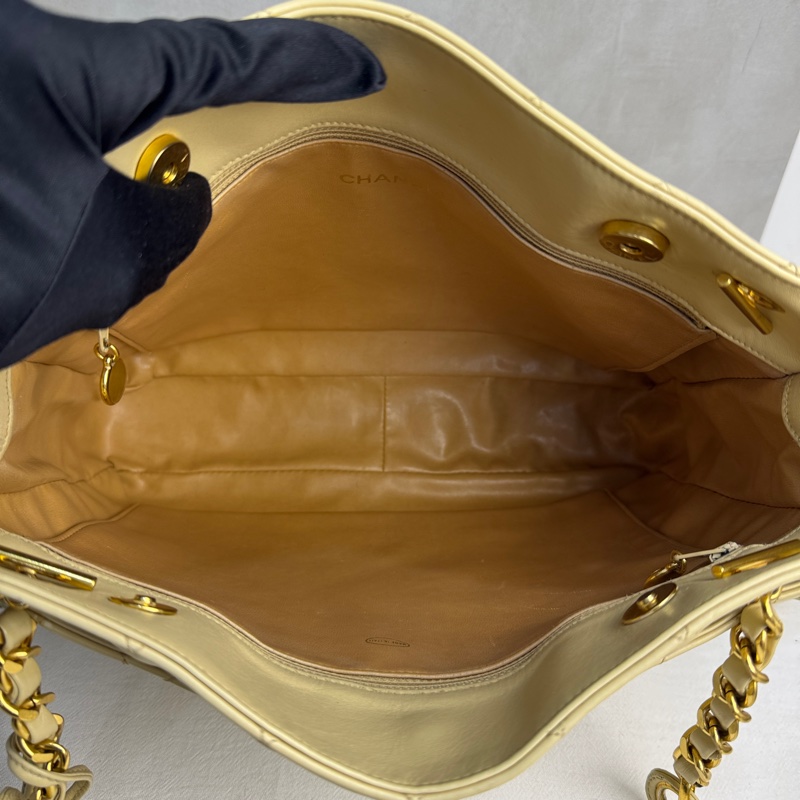 Chanel Matelasse 32菱格紋托特包-8