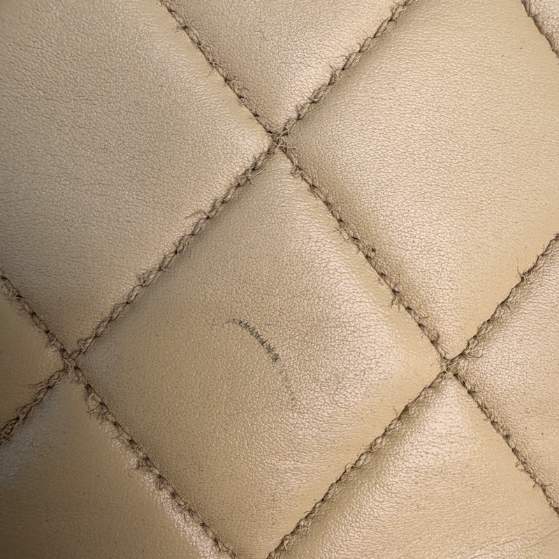 Chanel Matelasse 32菱格紋托特包-21