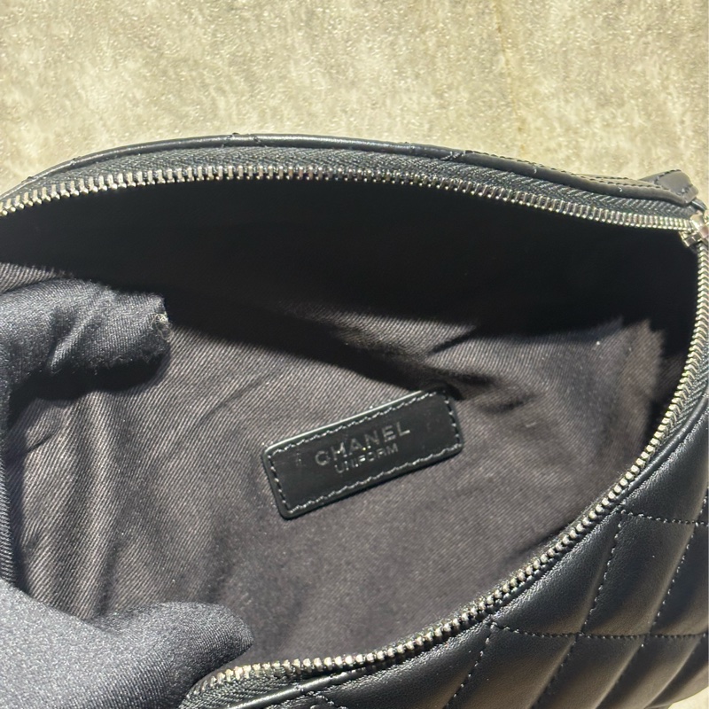 Chanel 員工腰包 胸包-9