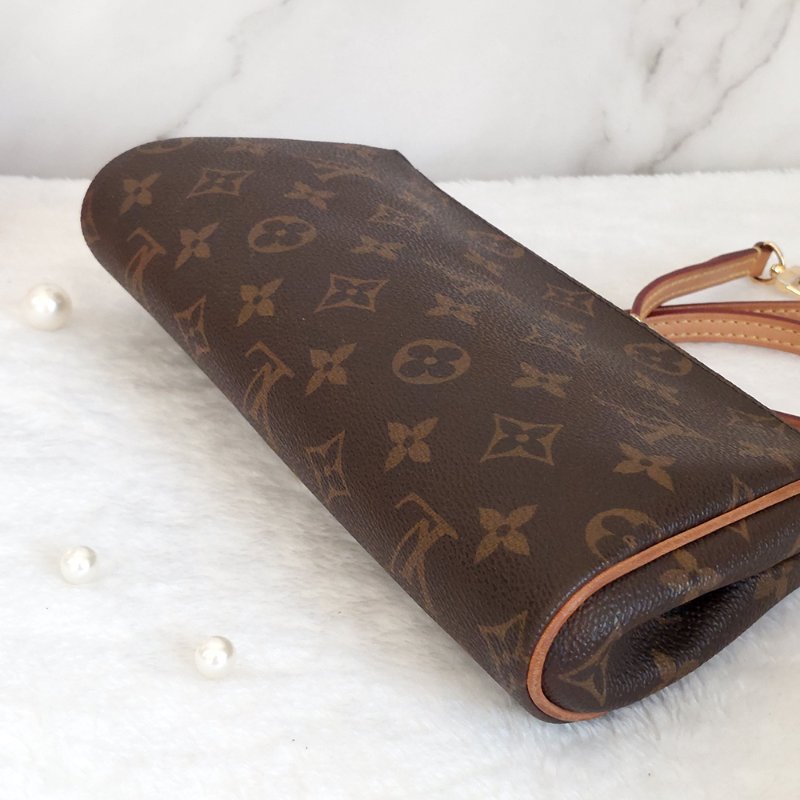 LV  M95567 EVA 原花金牌金鍊手提包/肩背包/斜背包/晚宴包/腋下包 /麻將包-28